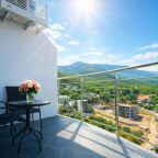 Апартаменты (Апартаменты с отдельной спальней LS-MOUNTAIN RETREAT медитация в окружении гор  в Алуште), Апартаменты Стиль жизни