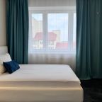 Апартаменты (Двухкомнатная квартира в центре Зеленоградска), Апартаменты В центре Зеленоградска на Потёмкина