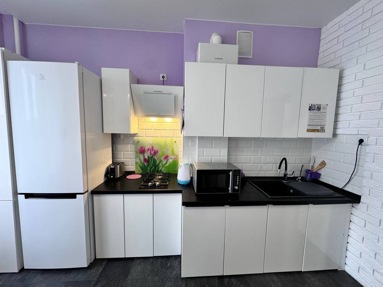 Апартаменты (Двухкомнатная квартира в центре Зеленоградска), Апартаменты В центре Зеленоградска на Потёмкина