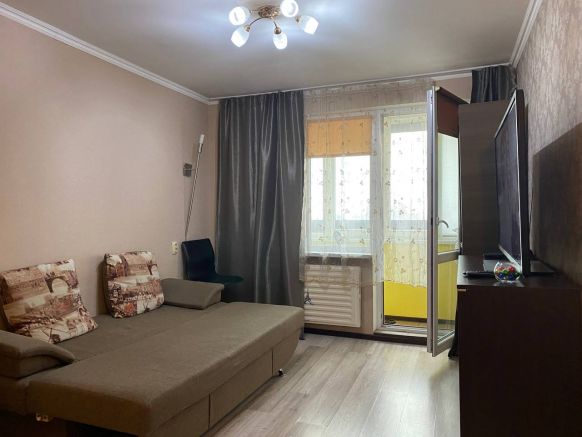 Апартаменты Квартира на Баграмяна 6, Калининград