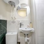 Апартаменты (Двухместные БЕЗ ОКНА №18), Апартаменты VEDA Aparts Лиговский 55