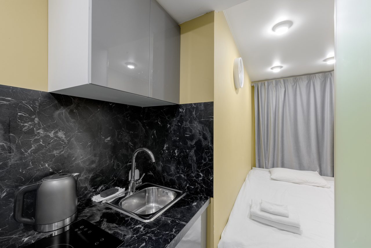 Апартаменты (С односпальной кроватью без окна (24)), Апартаменты VEDA Aparts Лиговский 55