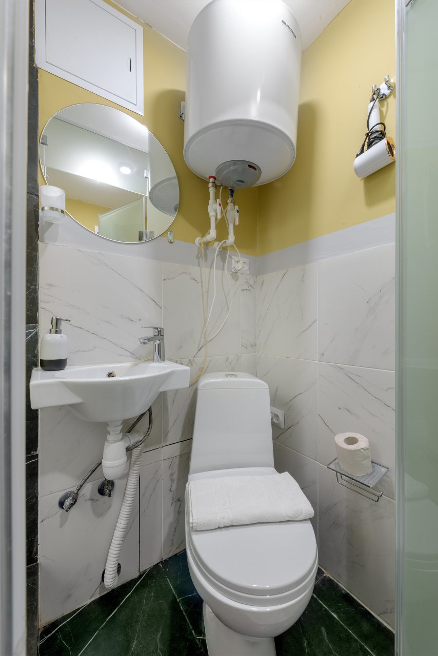 Апартаменты (С односпальной кроватью без окна (24)), Апартаменты VEDA Aparts Лиговский 55