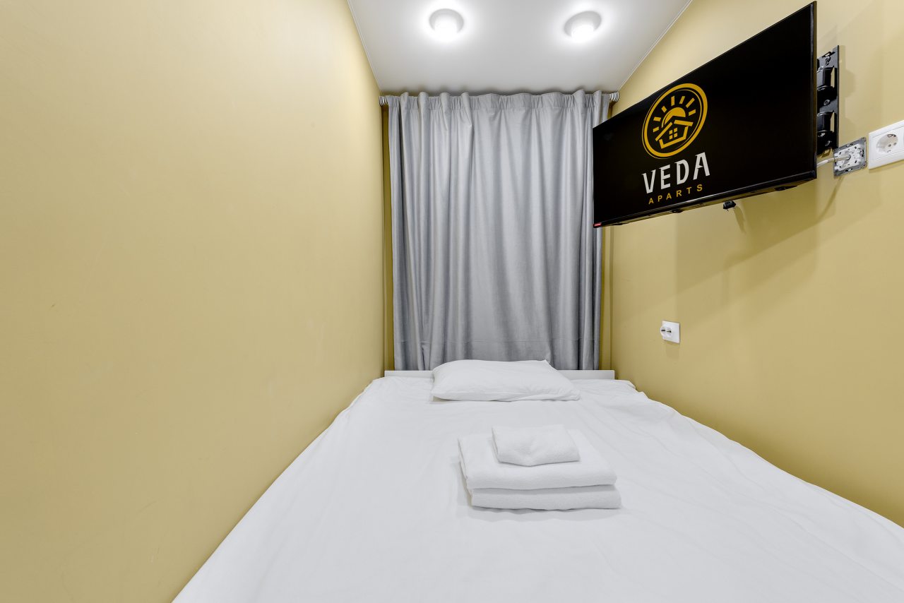 Апартаменты (С односпальной кроватью без окна (24)), Апартаменты VEDA Aparts Лиговский 55