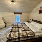 Дом (Коттедж 4), База отдыха Hilly Rest