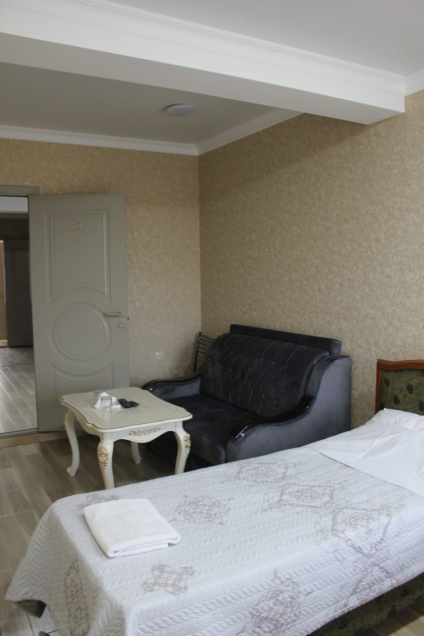 Люкс (Семейный номер), Отель Изумруд