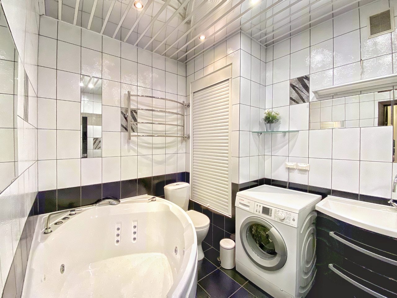 Люкс, Апартаменты На Рыбинской 25 к2