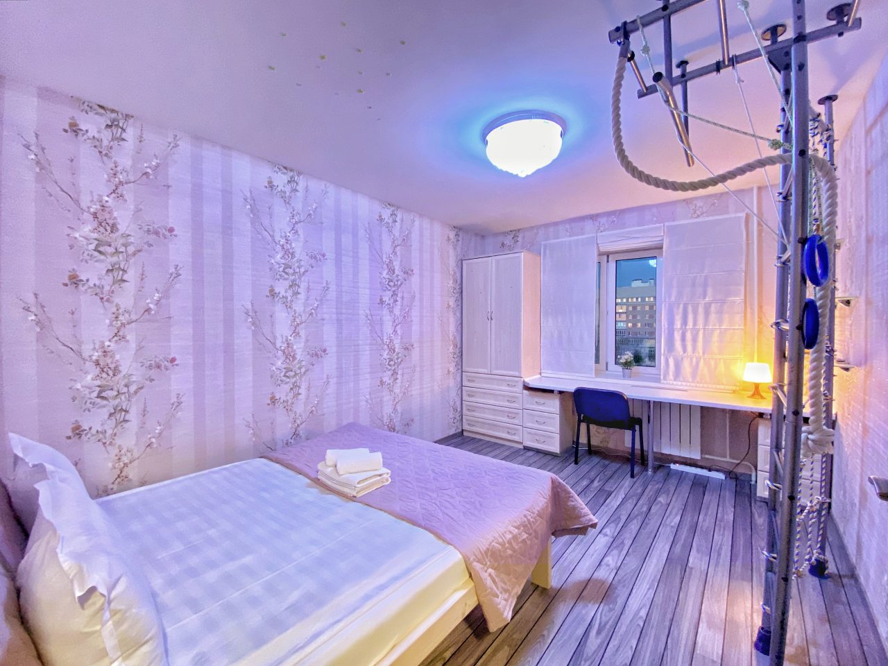 Люкс, Апартаменты На Рыбинской 25 к2