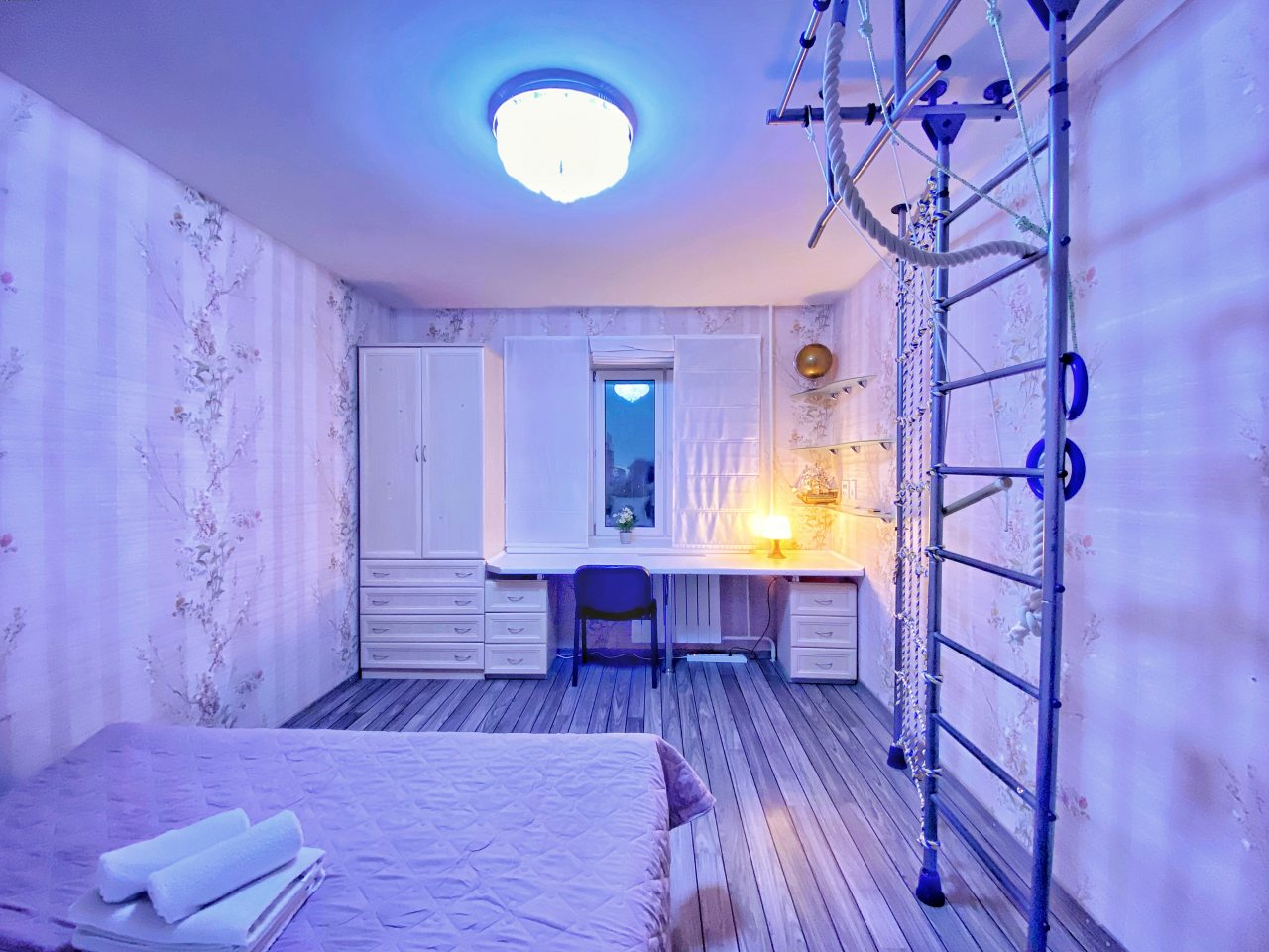 Люкс, Апартаменты На Рыбинской 25 к2