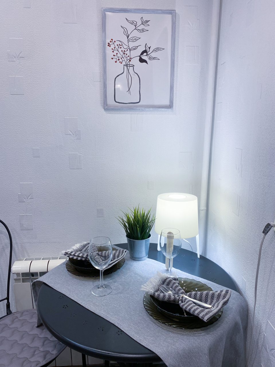 Апартаменты (Апартаменты на Свердлова 51), Апартаменты На Свердлова 51