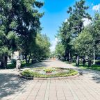Апартаменты (Квартира 2-к Гарден рядом с Администрацией, Росгвардией, Площадью советов), Апартаменты УНИК АПАРТ на Весенней у ДрамТеатра