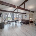 Аэрохоккей на 2 этаже