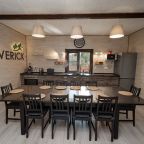 Общая кухня, Гостевой дом Maverick