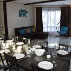 Четырнадцатиместный (Маверик Дом 2 в Шерегеше с баней и чаном), Гостевой дом Маверик