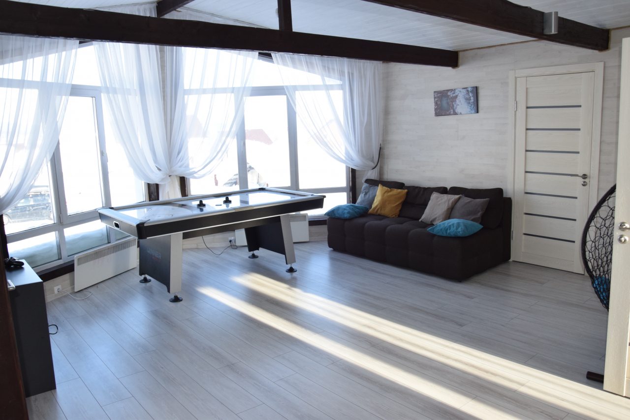 Четырнадцатиместный (Маверик Дом 2 в Шерегеше с баней и чаном), Гостевой дом Маверик