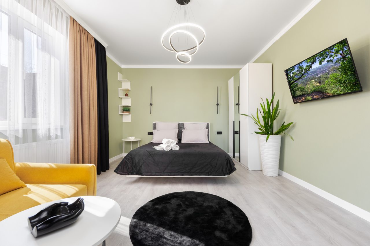 Шестиместный (FAMILY SUITE), Апартаменты Леомир
