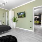 Шестиместный (FAMILY SUITE), Апартаменты Леомир