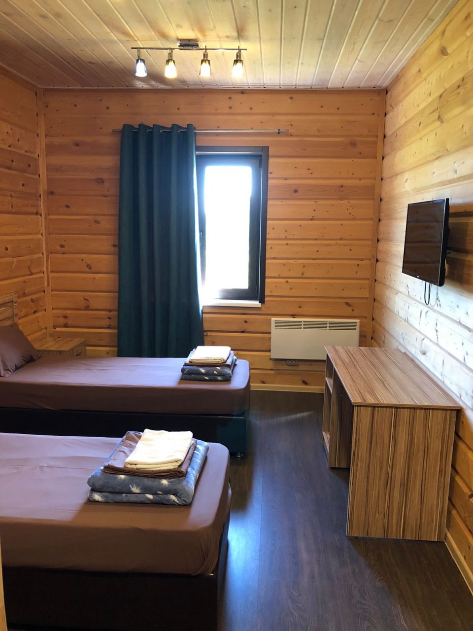 Двухместный (Стандарт с двумя кроватями №2 №5) гостиницы Большой Едун, Гнусино