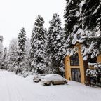 Коттедж (Четырехкомнатный), Дом отдыха Shantivillas