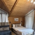 Шале (С видом на горы № 2), База отдыха Chalet-voyage