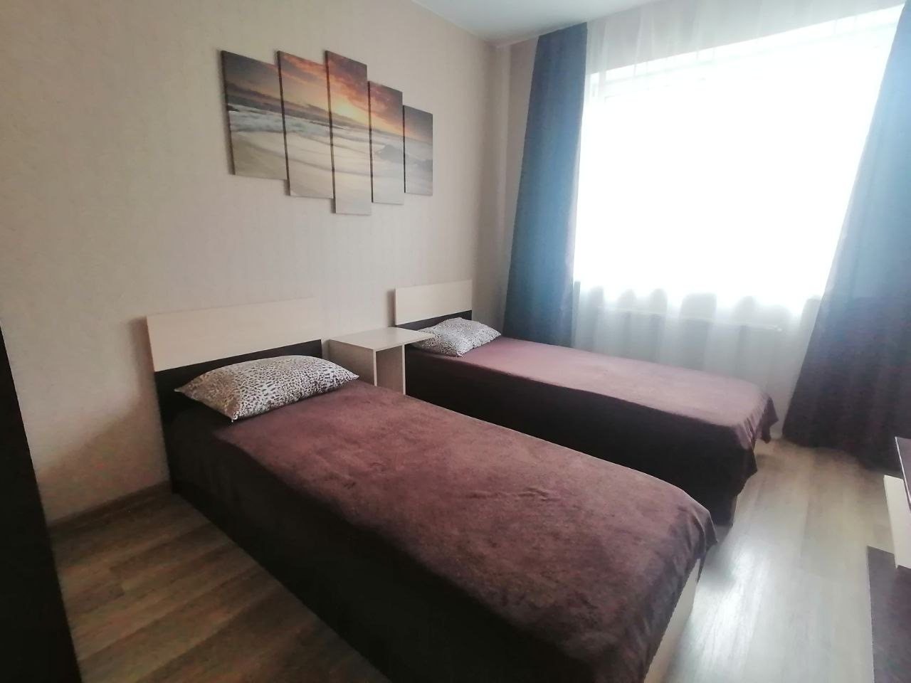 Апартаменты (В Кольцово рядом с аэропортом), Апартаменты Квартира посуточно около Аэропорта Кольцово