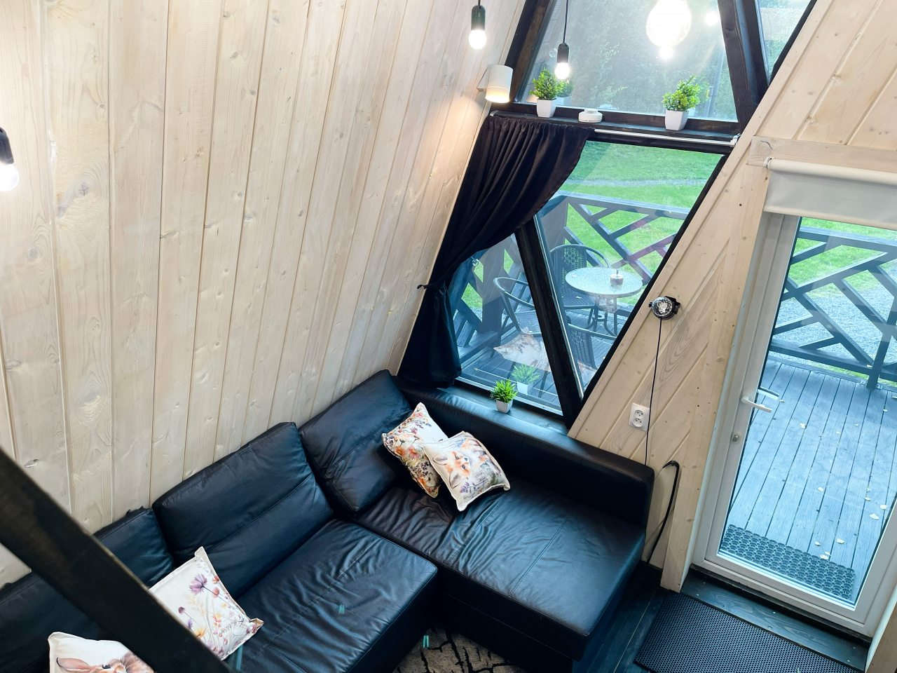 Дом (А-Фрейм Черное-белое), База отдыха ALDI-Karelia