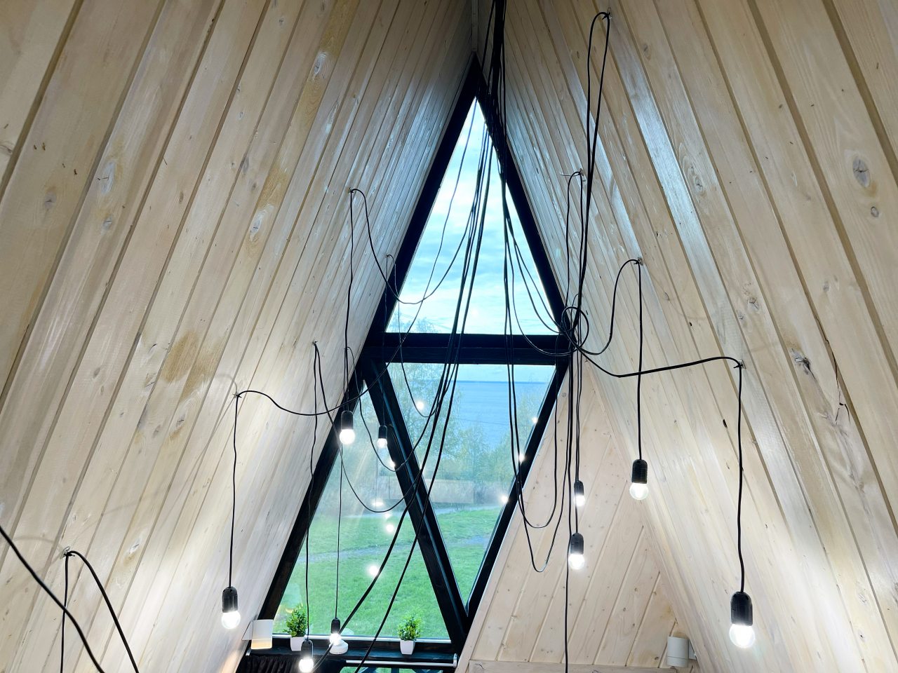 Дом (А-Фрейм Черное-белое), База отдыха ALDI-Karelia