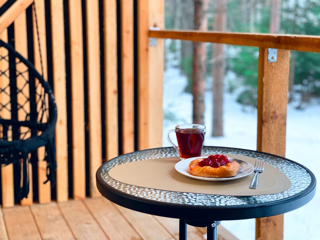 Номер (С джакузи Могучая ель), База отдыха ALDI-Karelia