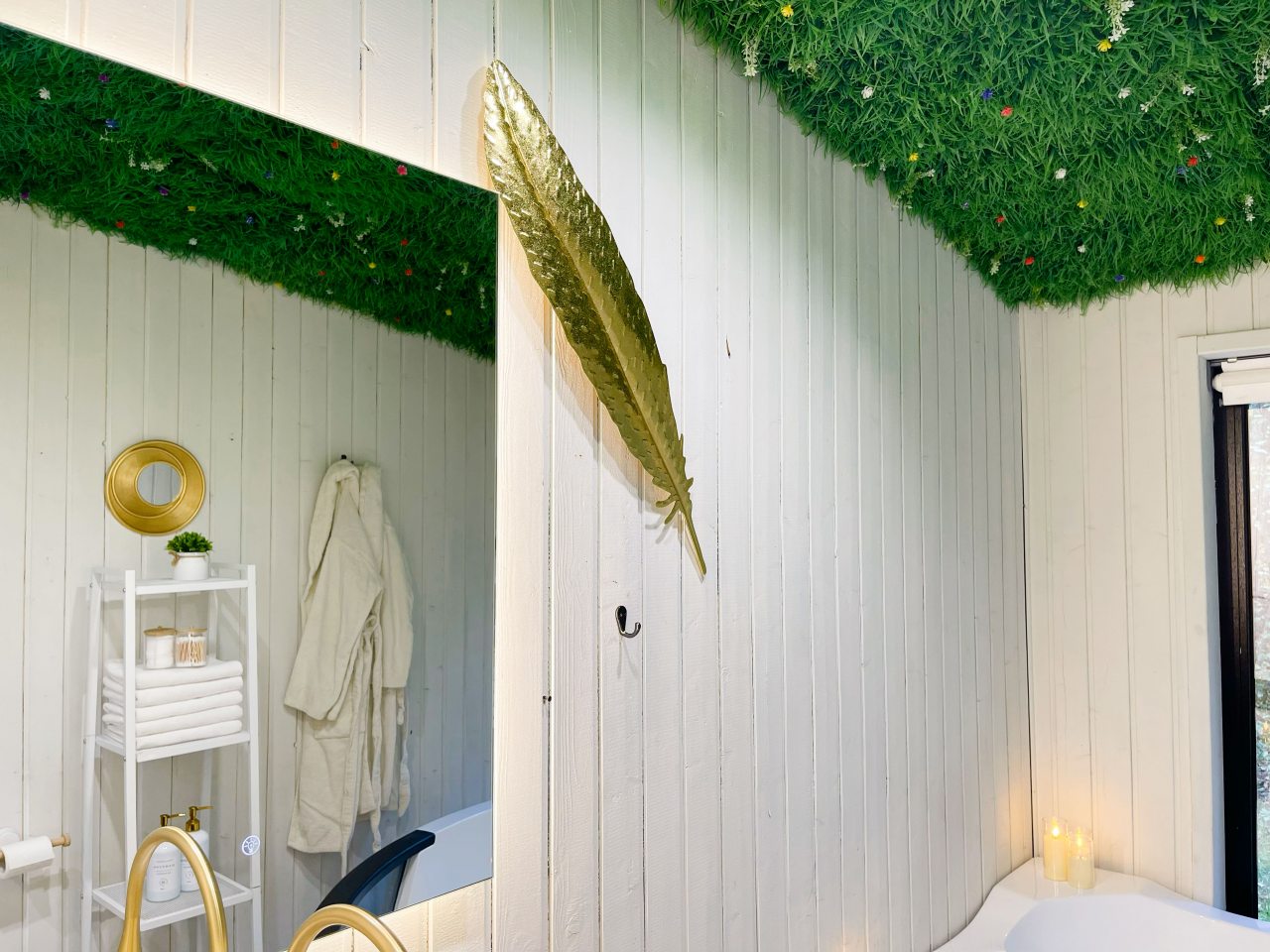 Номер (С джакузи Могучая ель), База отдыха ALDI-Karelia