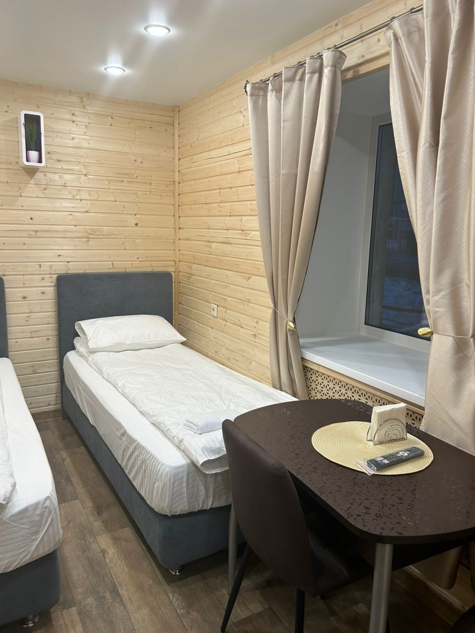 Двухместный (Стандарт Plus) хостела Smart Eco Rooms, Териберка