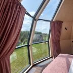 Люкс (Коттедж с красивым видом из окна и завтраком), Загородный отель Аблъко Resort Торкотино