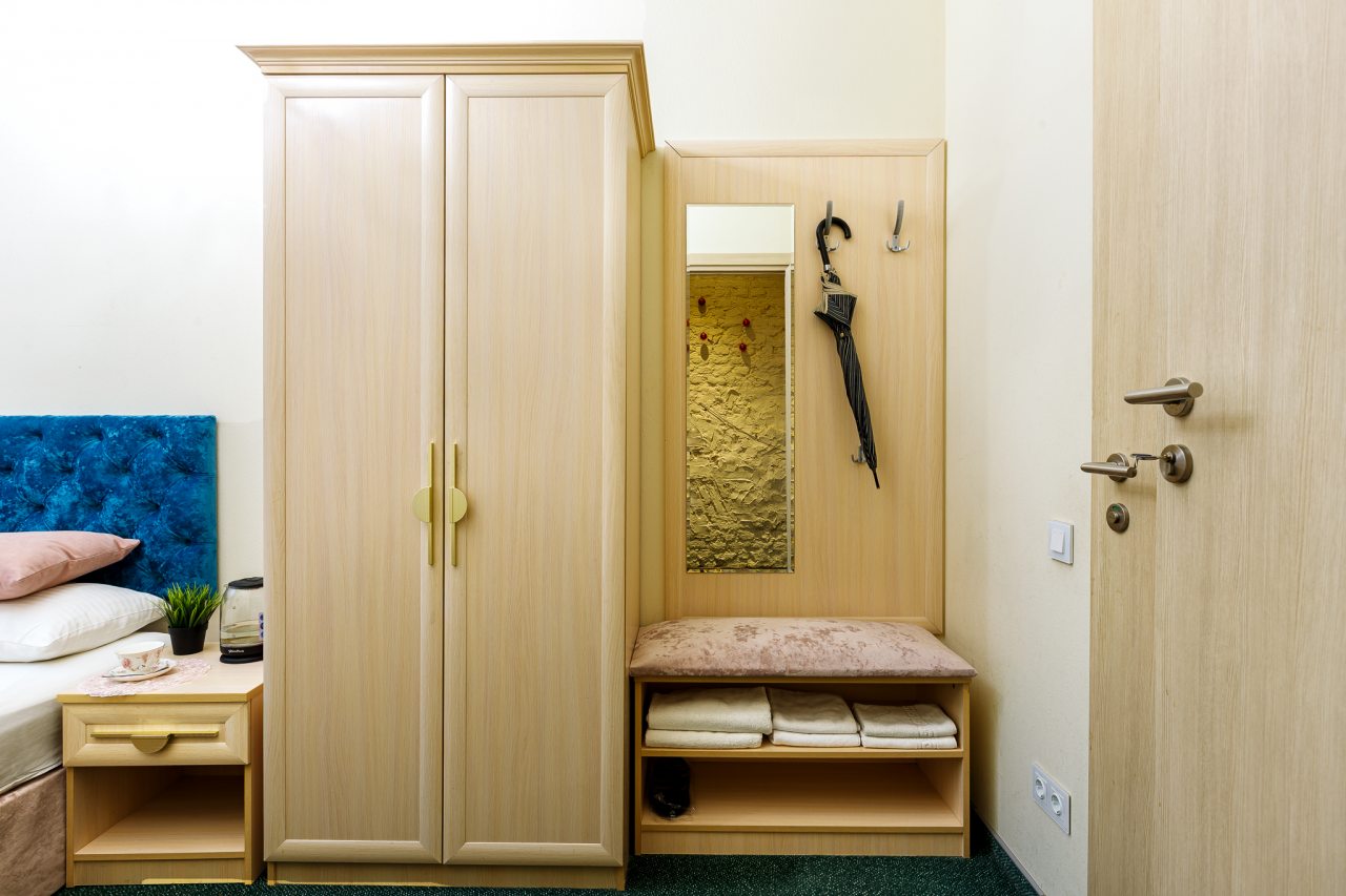 Парковка, отч док, удобства в номере, вай фай, холодильник,