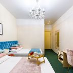 Кровати 180 и 140, парковка в тихом дворе