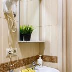 Удобства в номере, 3 кровати, парковка,вай фай, кухня общая