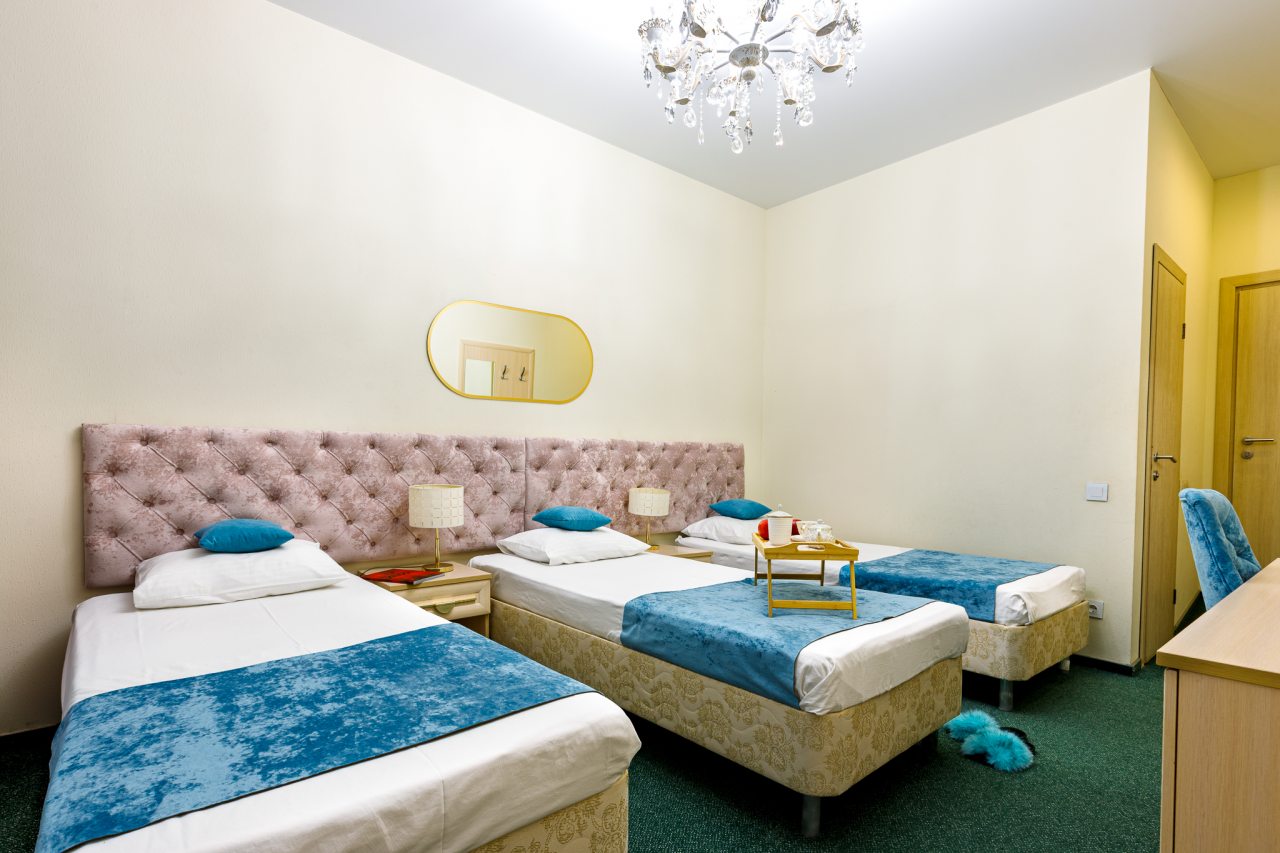 3 кровати, Парковка, вай фай, с детьми,удобства в номере