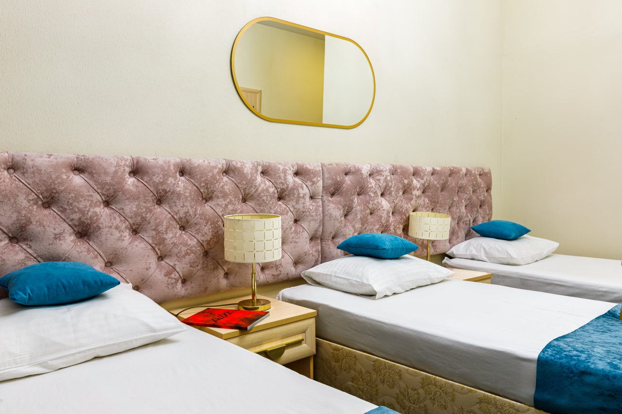 3 кровати,Парковка, вай фай, с детьми,удобства в номере