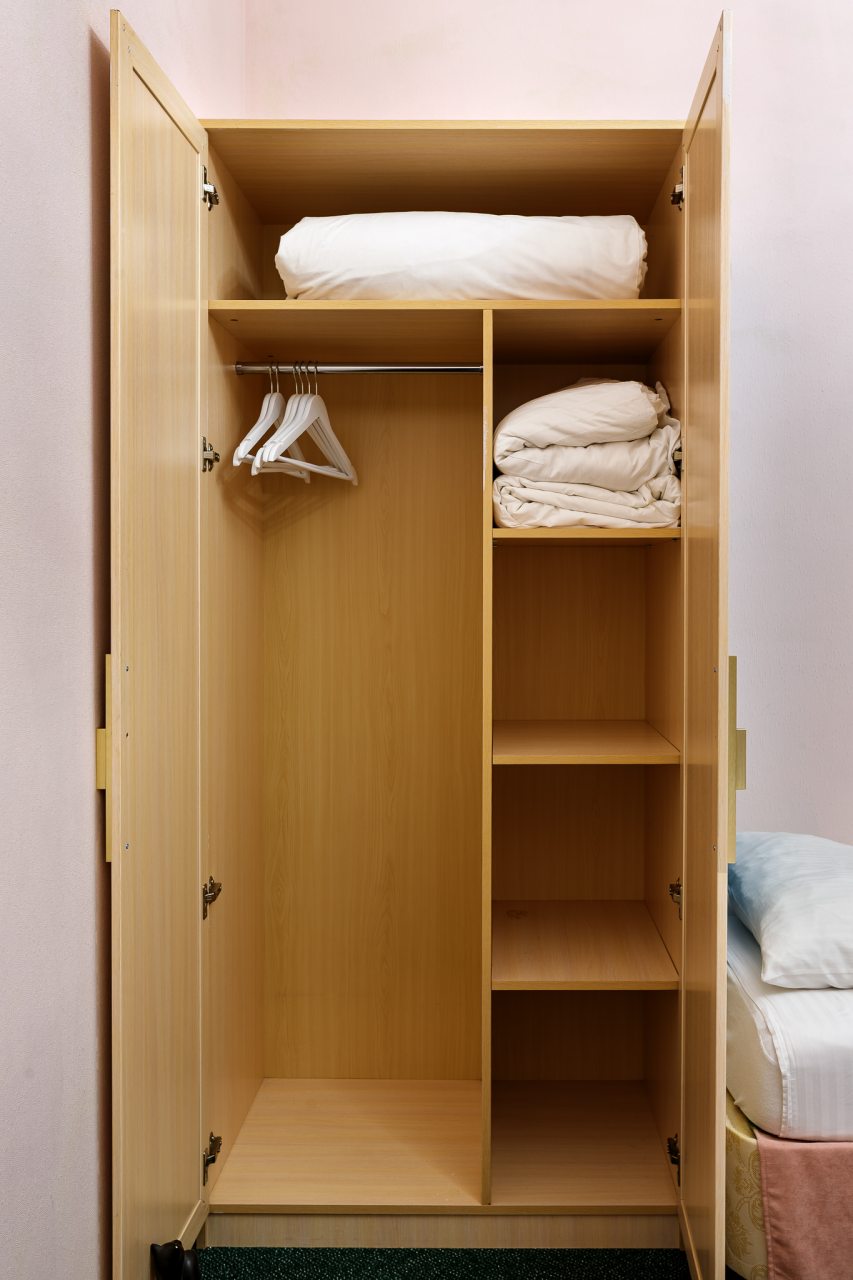 Кровать 190ш, парковка во дворе, вай фай, удобства в номере