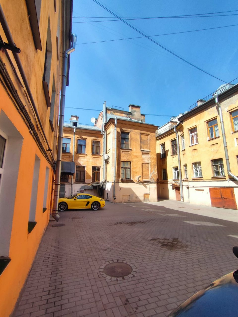 Парковка , вай фай, удобства в номере