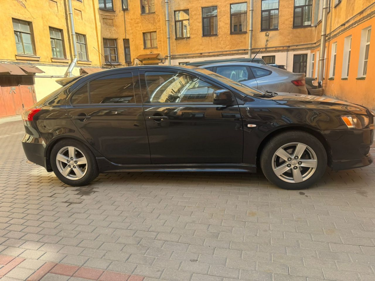 Парковка , вай фай, удобства в номере