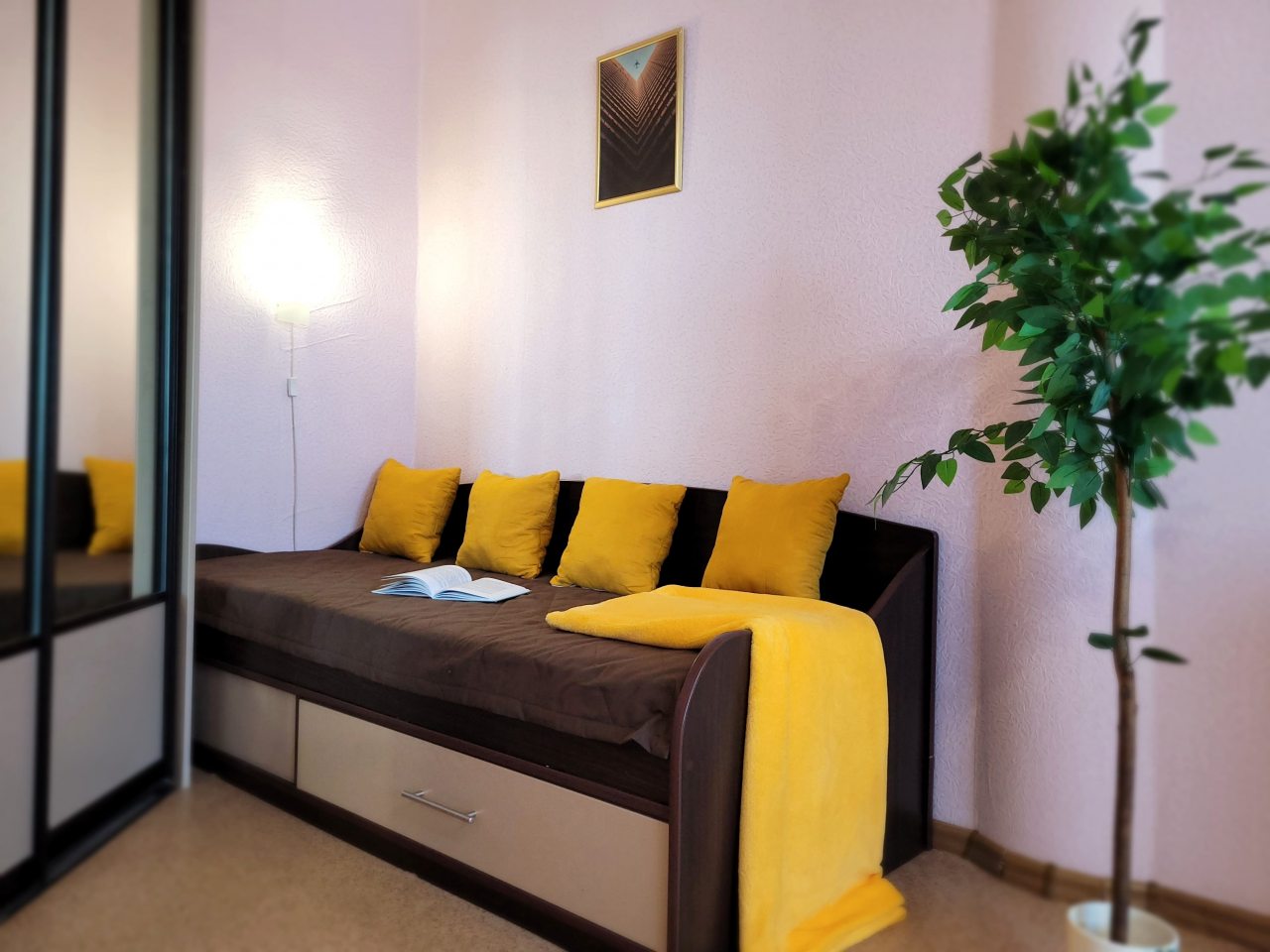 Односпальная кровать 80*200 с ортопедическим матрасом