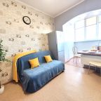 Двуспальный раскладной диван на кухне. (120*200)