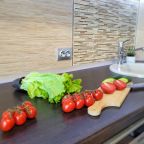 Возможность самостоятельного приготовления пищи, Апартаменты Отличная квартира в центре