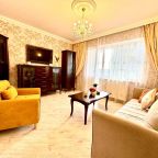 Апартаменты (Двухкомнатная квартира на Литовском валу), Апартаменты На Литовском валу