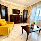 Апартаменты (Двухкомнатная квартира на Литовском валу), Апартаменты На Литовском валу