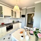 Апартаменты (Двухкомнатная квартира на Литовском валу), Апартаменты На Литовском валу