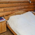 Дом (Дом 5), Загородный отель Киногородок