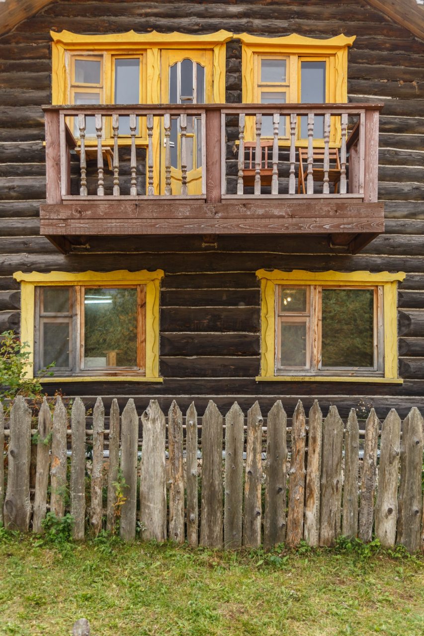 Дом (Дом 5), Загородный отель Киногородок