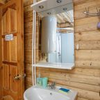 Дом (Дом 5), Загородный отель Киногородок