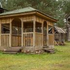 Дом (Дом 5), Загородный отель Киногородок