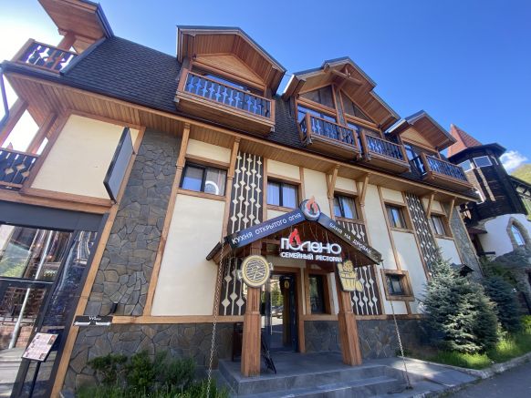 Бутик-Отель Wood House, Эсто-Садок
